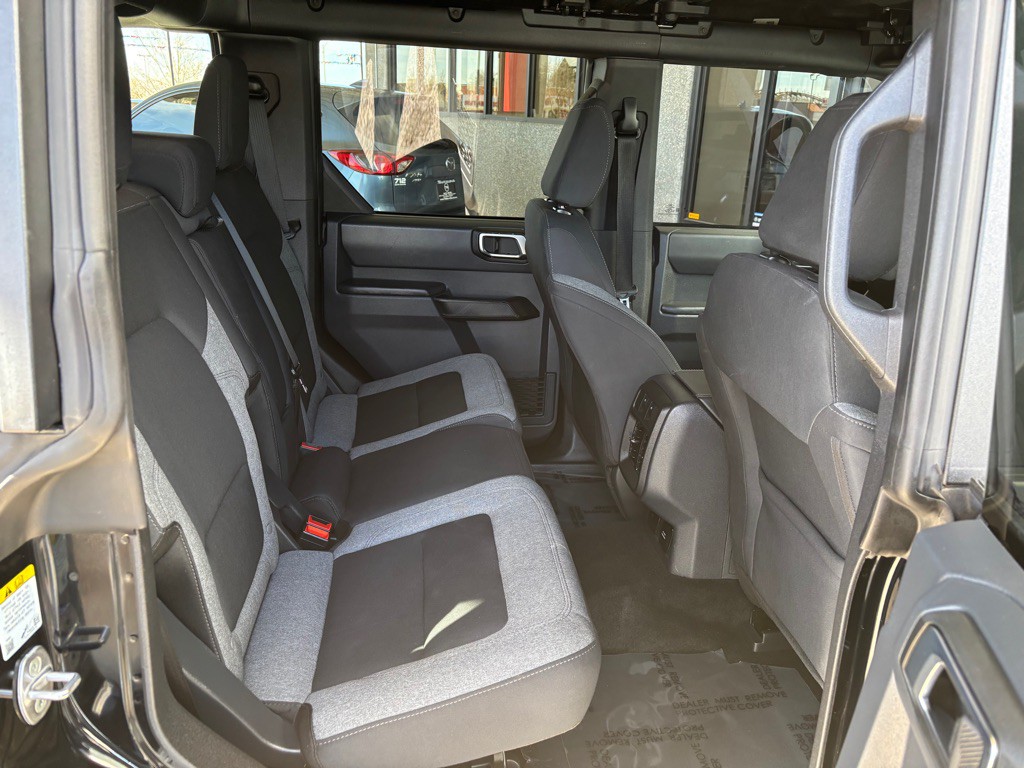 2025 Ford Bronco Image 23