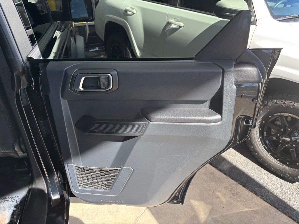 2025 Ford Bronco Image 25