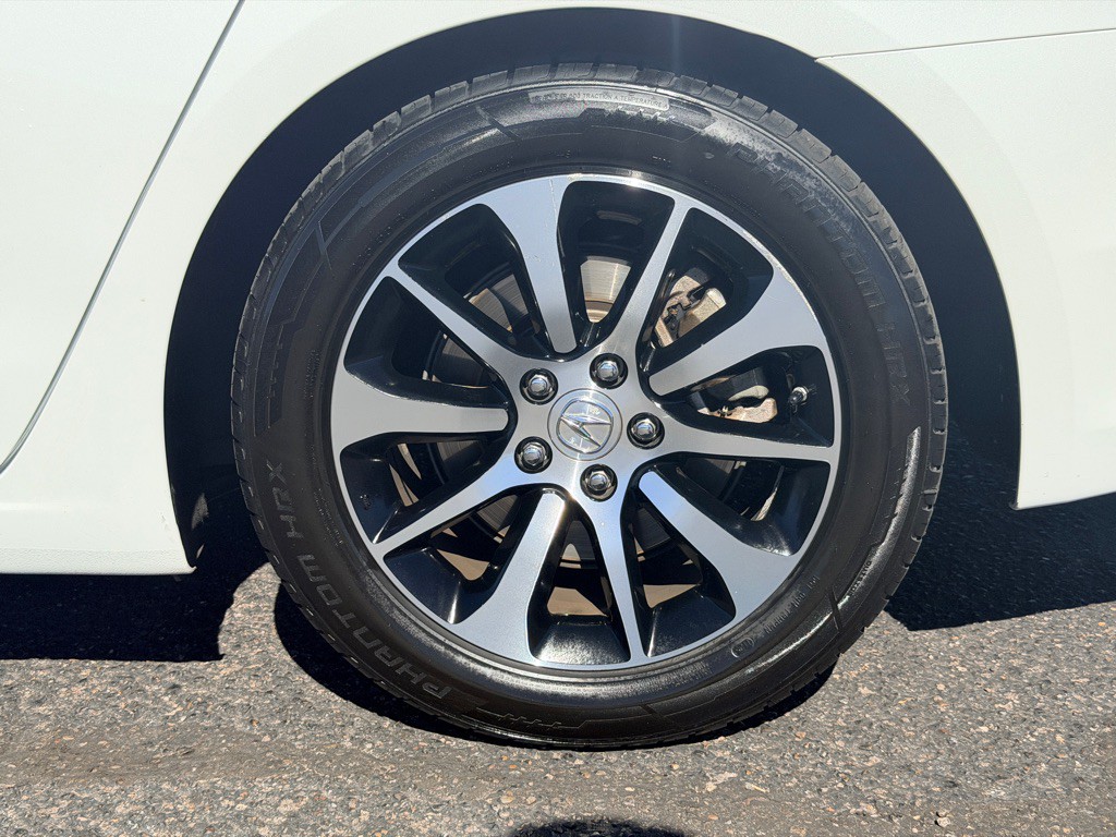 2015 Acura TL Image 45