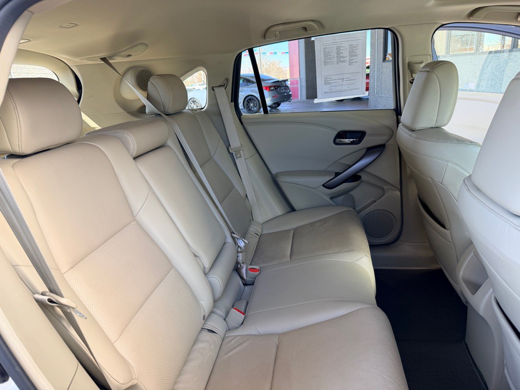 2015 Acura RDX Image 23