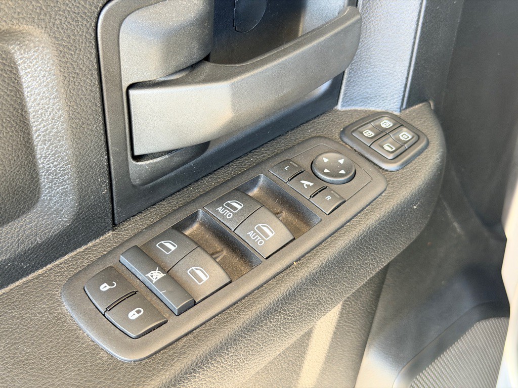 2024 RAM 2500 Image 5