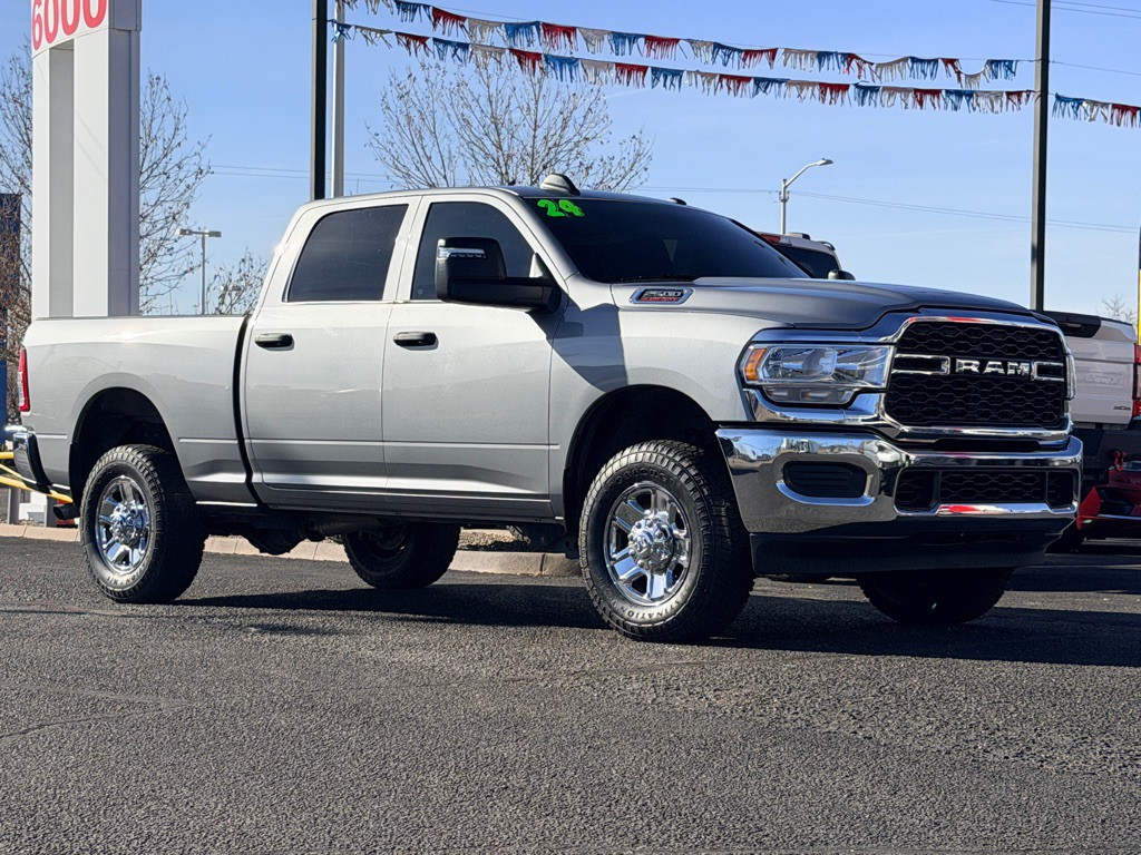 2024 RAM 2500 Image 40