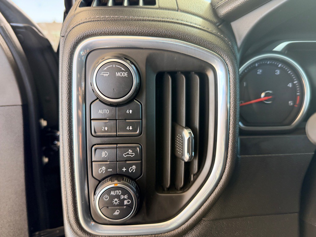 2023 Chevrolet Silverado 1500 Image 10