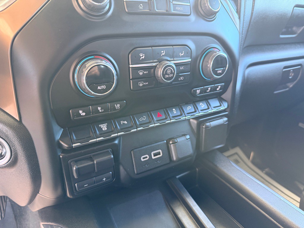 2023 Chevrolet Silverado 1500 Image 16