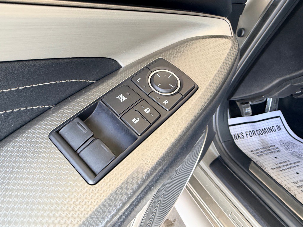 2016 Lexus RC Image 5