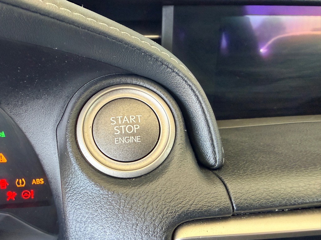 2016 Lexus RC Image 14