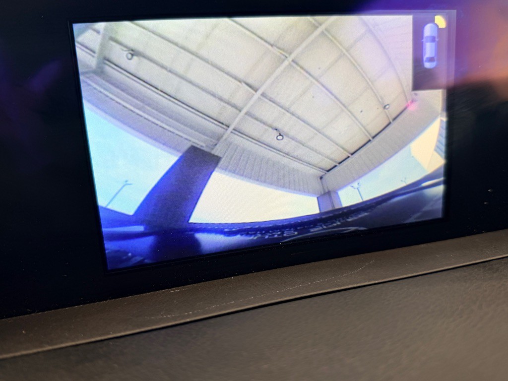 2016 Lexus RC Image 16