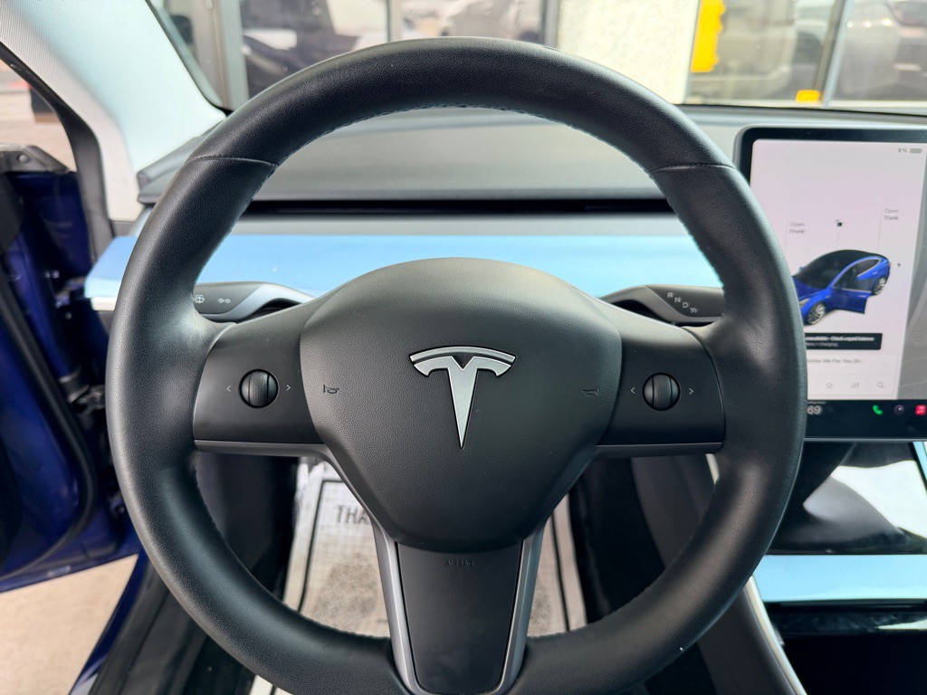 2019 Tesla Model 3 Image 9
