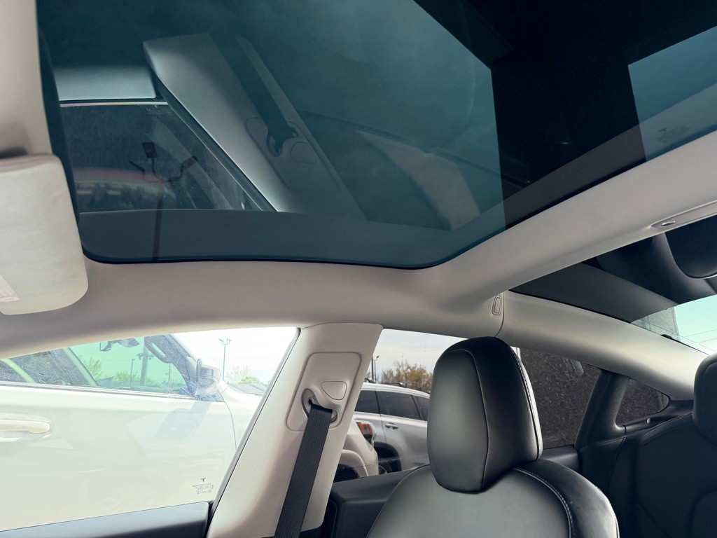 2019 Tesla Model 3 Image 14