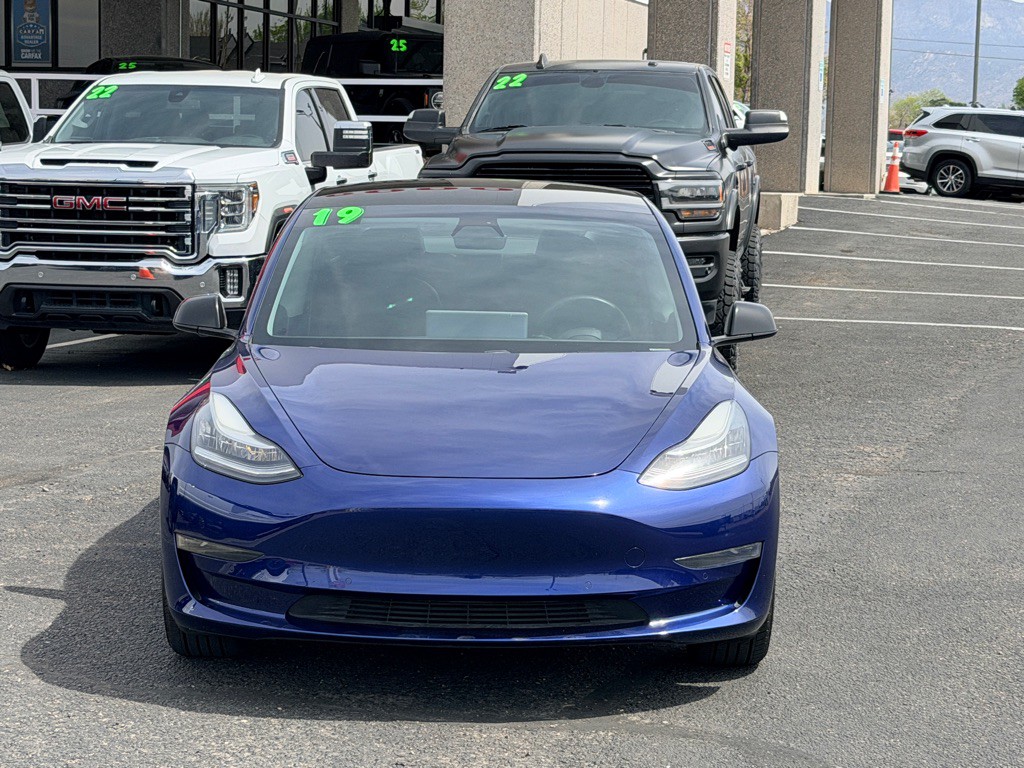 2019 Tesla Model 3 Image 22