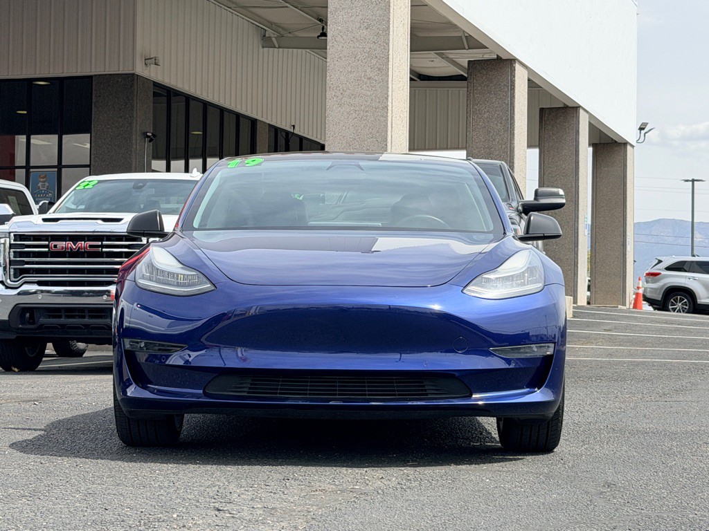 2019 Tesla Model 3 Image 23