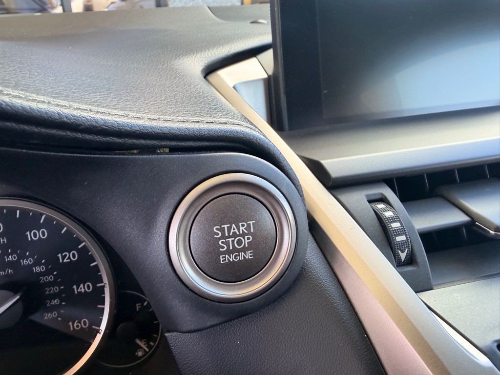 2017 Lexus NX Image 13