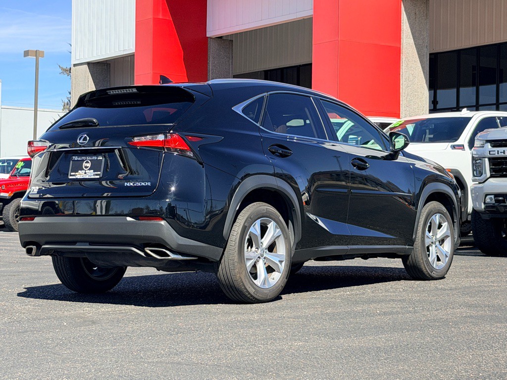 2017 Lexus NX Image 37