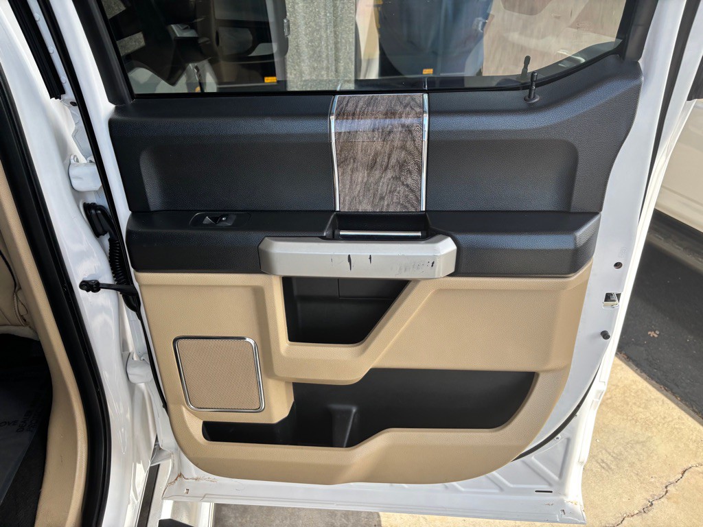 2018 Ford F-250 Image 29