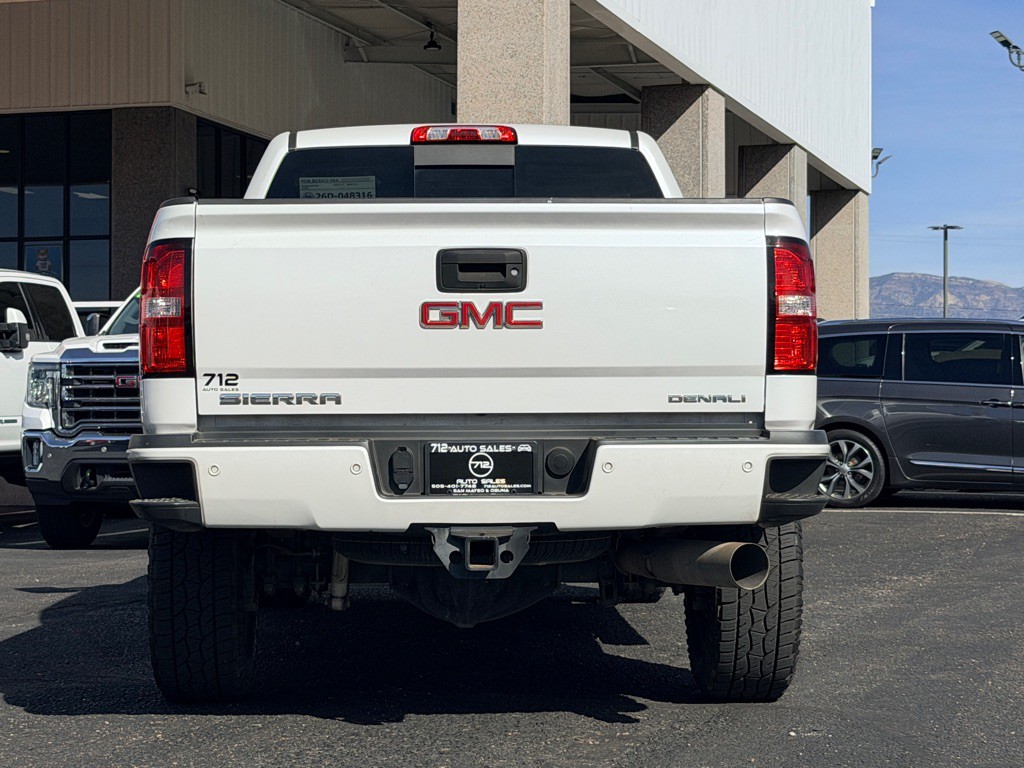 2018 GMC Sierra Image 37