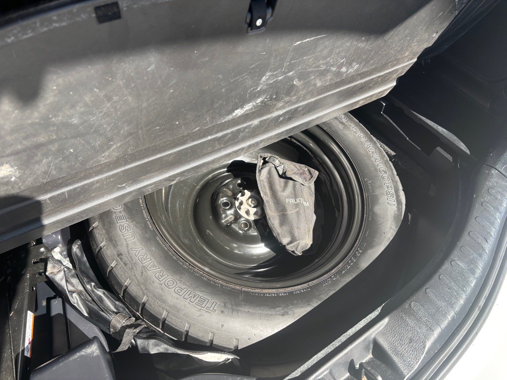 2017 Toyota Rav4 Image 15