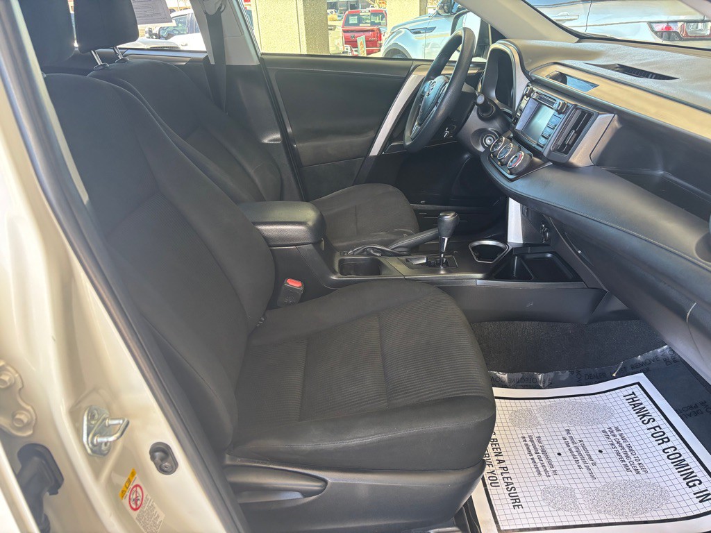 2017 Toyota Rav4 Image 20