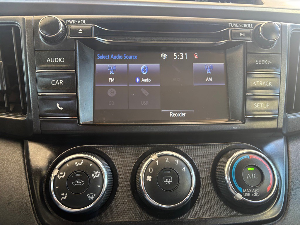 2017 Toyota Rav4 Image 52