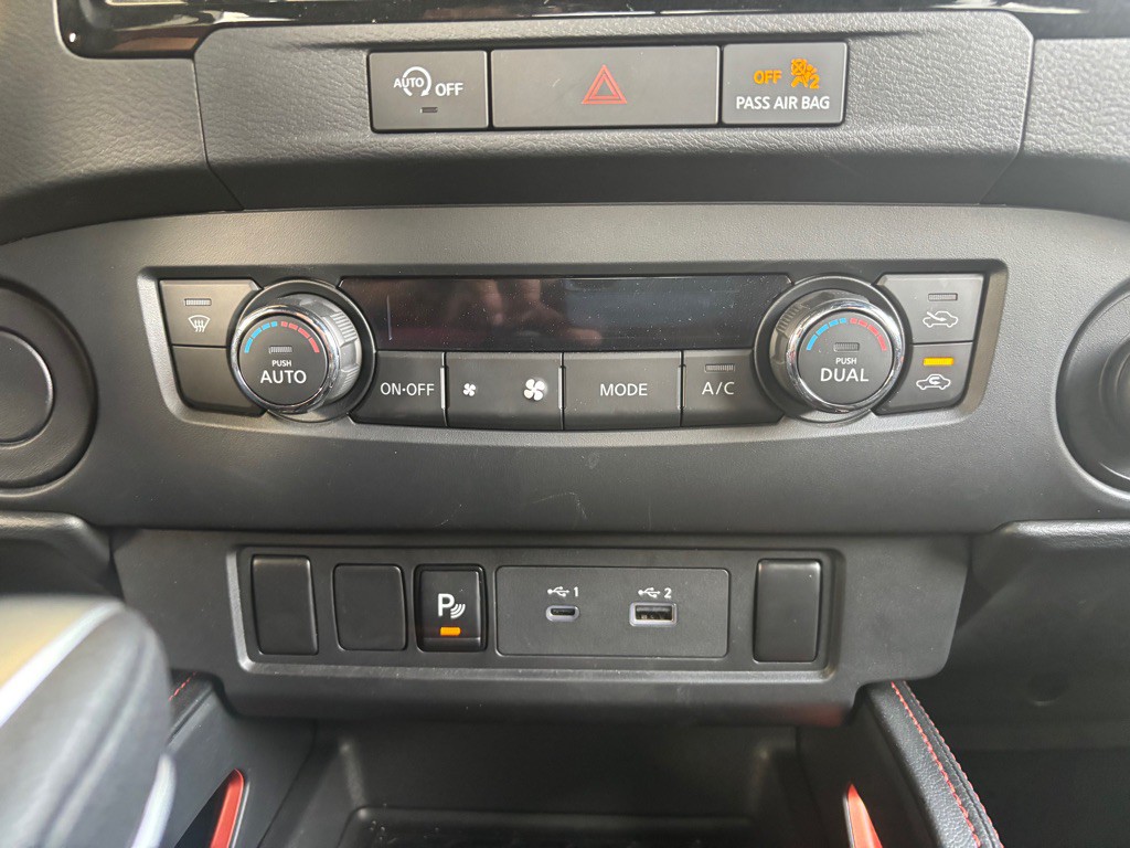 2023 Nissan Frontier Image 15