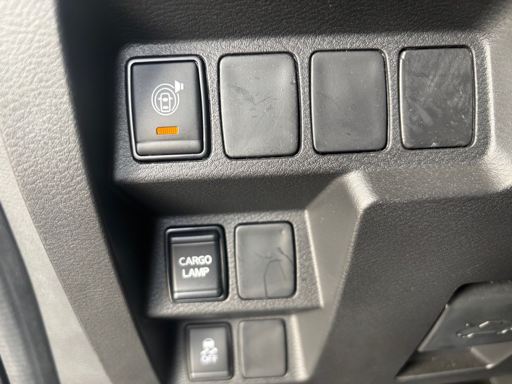 2023 Nissan Frontier Image 19