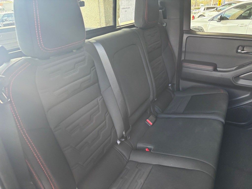 2023 Nissan Frontier Image 26