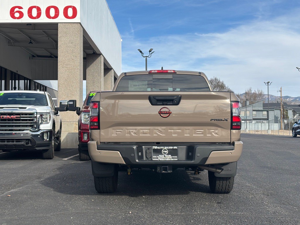 2023 Nissan Frontier Image 37