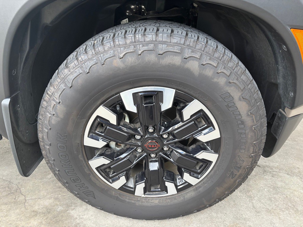 2023 Nissan Frontier Image 50