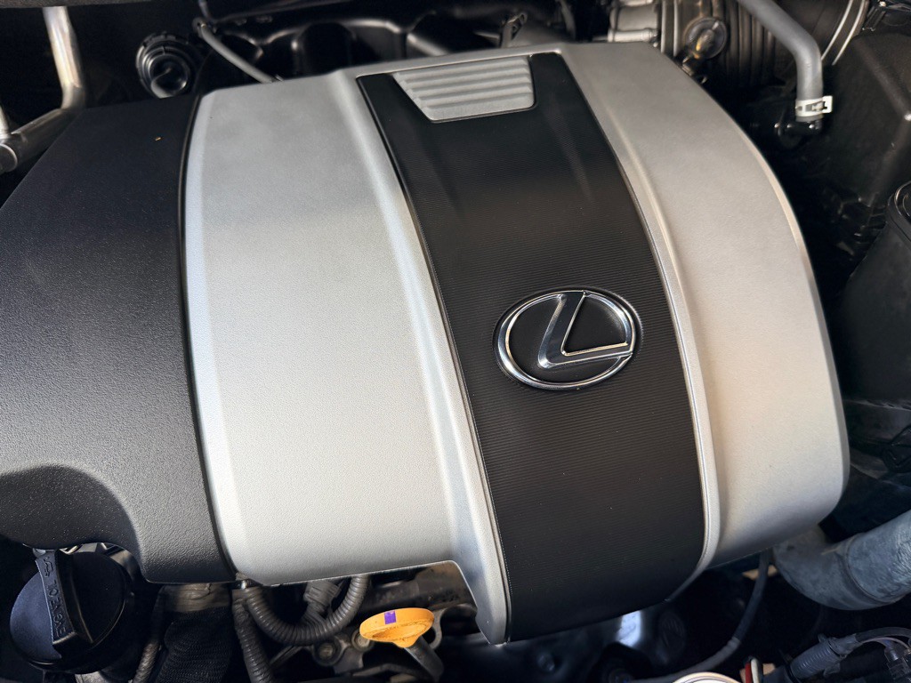 2018 Lexus RX Image 23