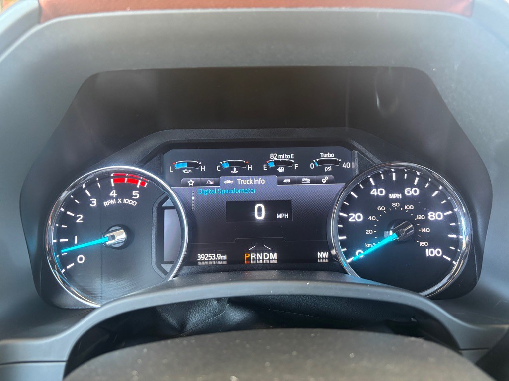 2022 Ford F-350 Image 11