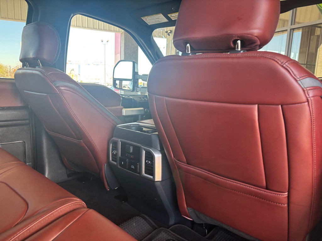 2022 Ford F-350 Image 31