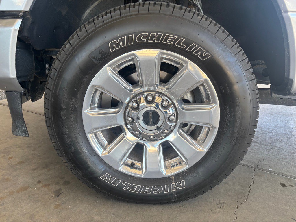 2022 Ford F-350 Image 56