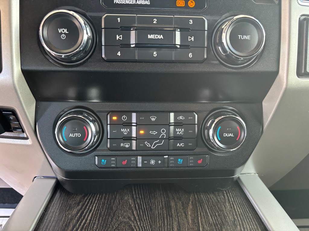 2021 Ford F-250 Image 14