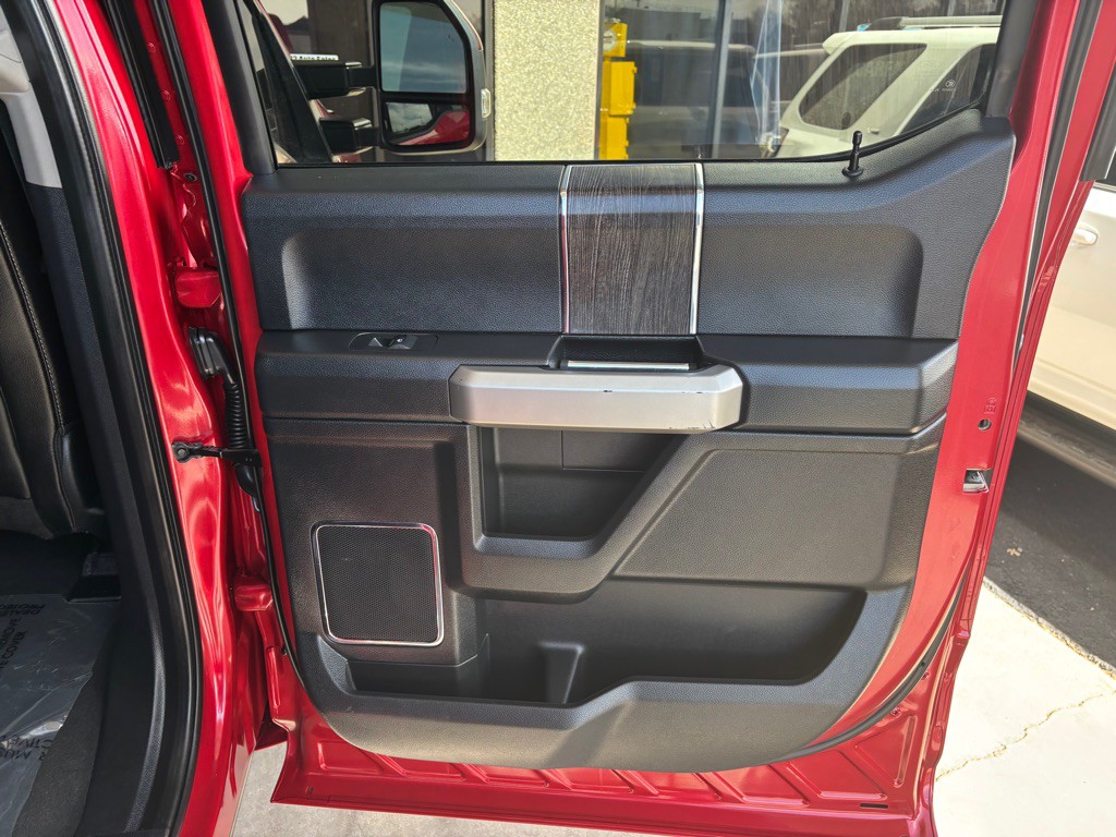 2021 Ford F-250 Image 29