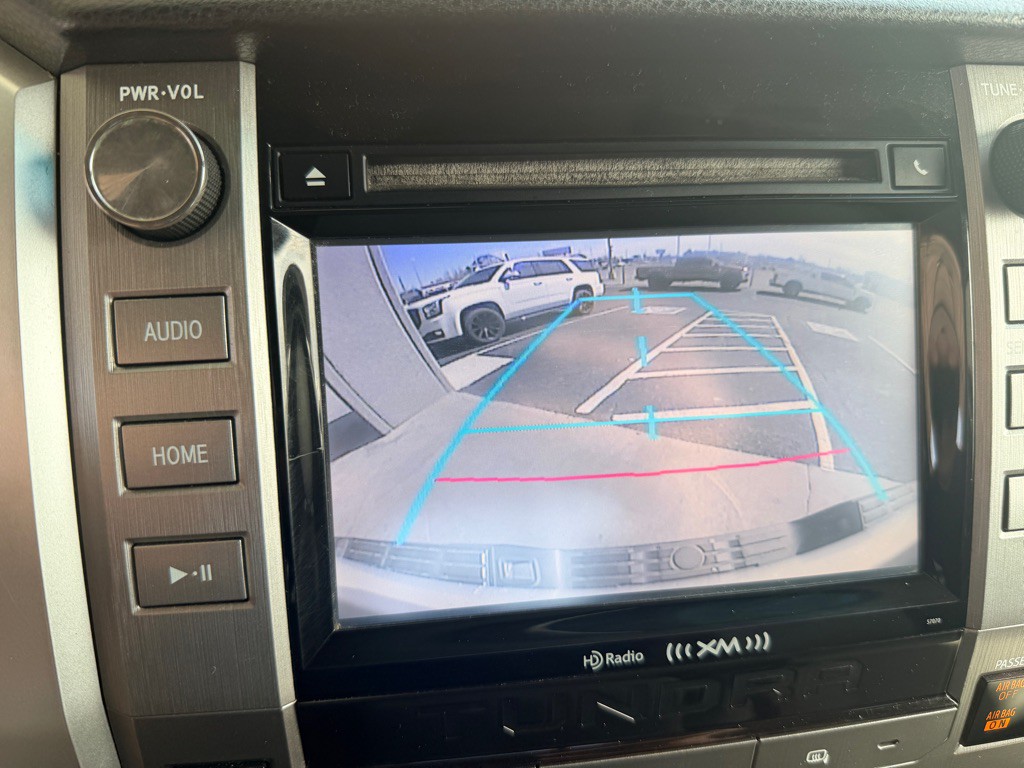 2015 Toyota Tundra Image 13