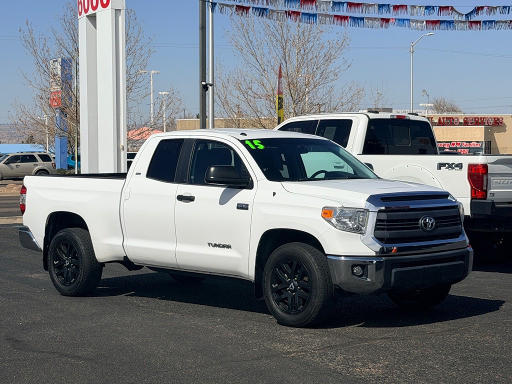 2015 Toyota Tundra Image 34