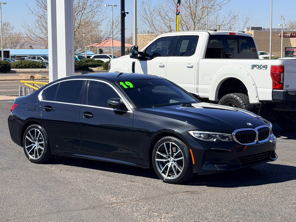 2019 BMW 3 Series Image 34