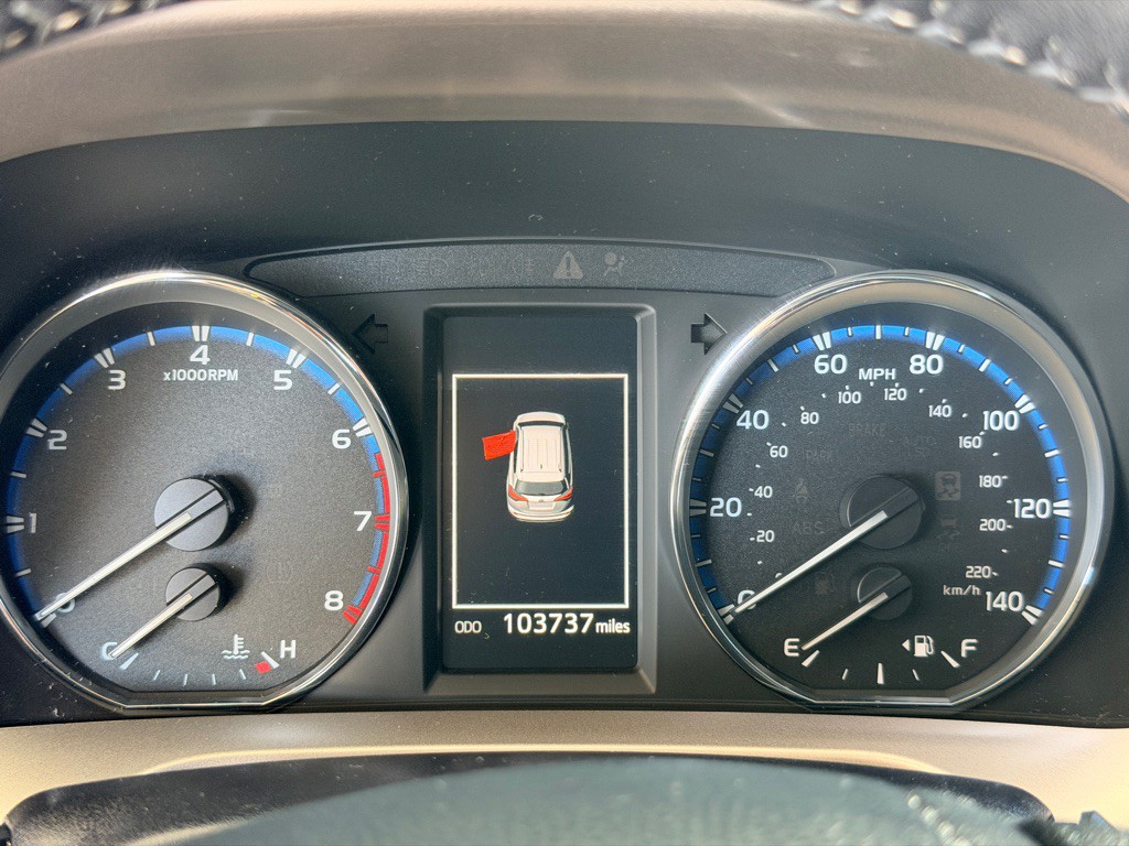 2016 Toyota Rav4 Image 10