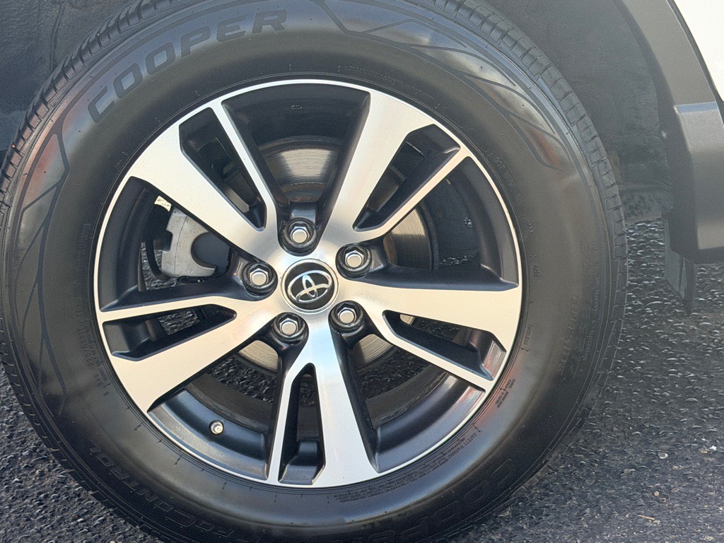 2016 Toyota Rav4 Image 46