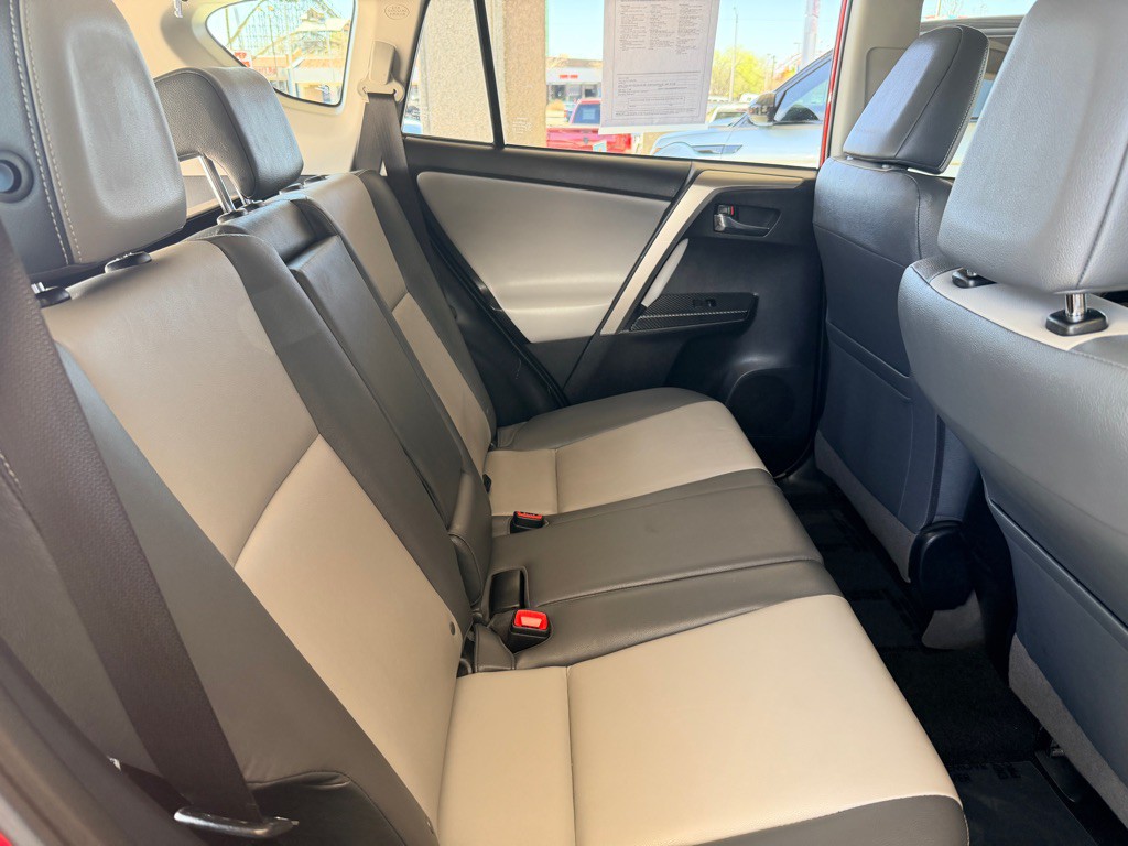 2014 Toyota Rav4 Image 21