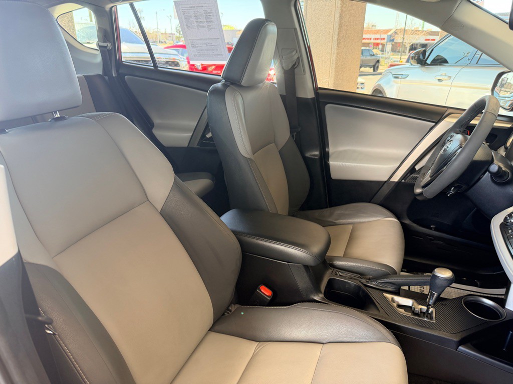 2014 Toyota Rav4 Image 22