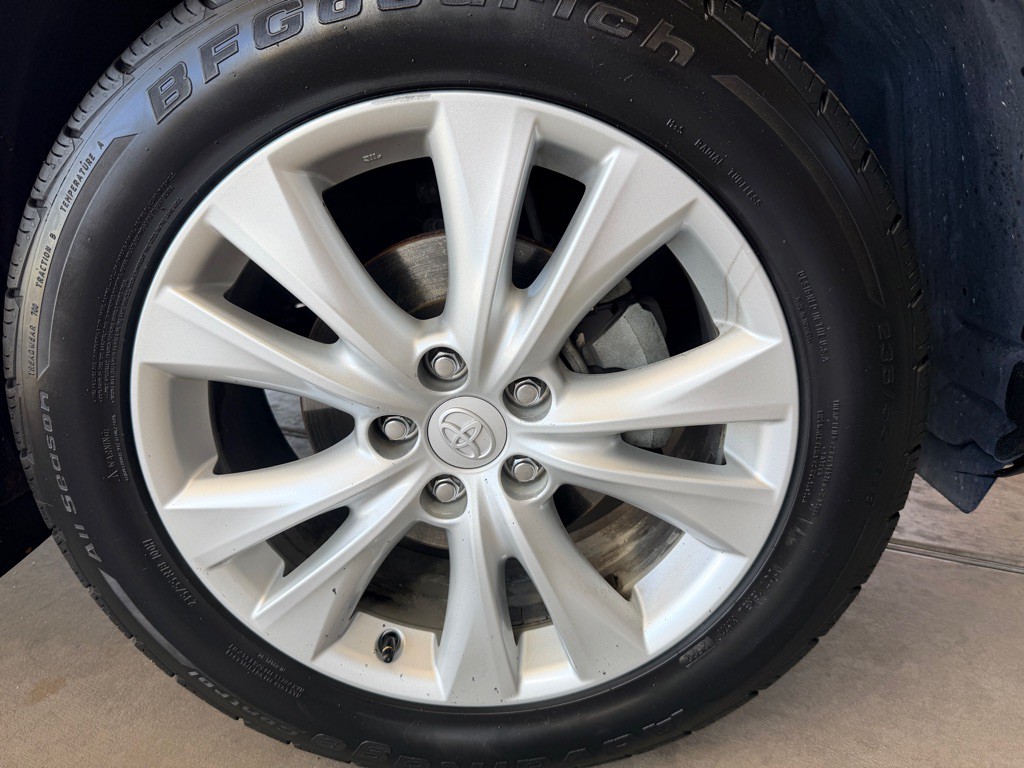 2014 Toyota Rav4 Image 45