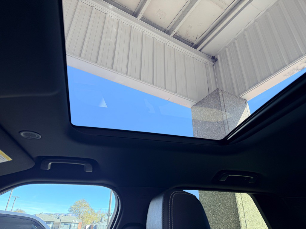 2021 Land Rover Discovery Image 12