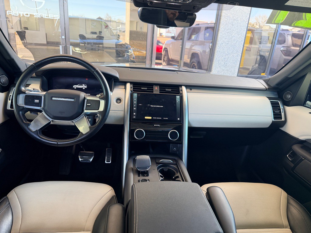 2021 Land Rover Discovery Image 19