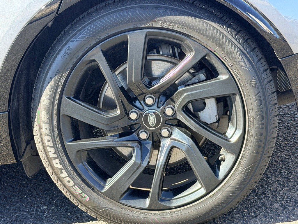 2021 Land Rover Discovery Image 46