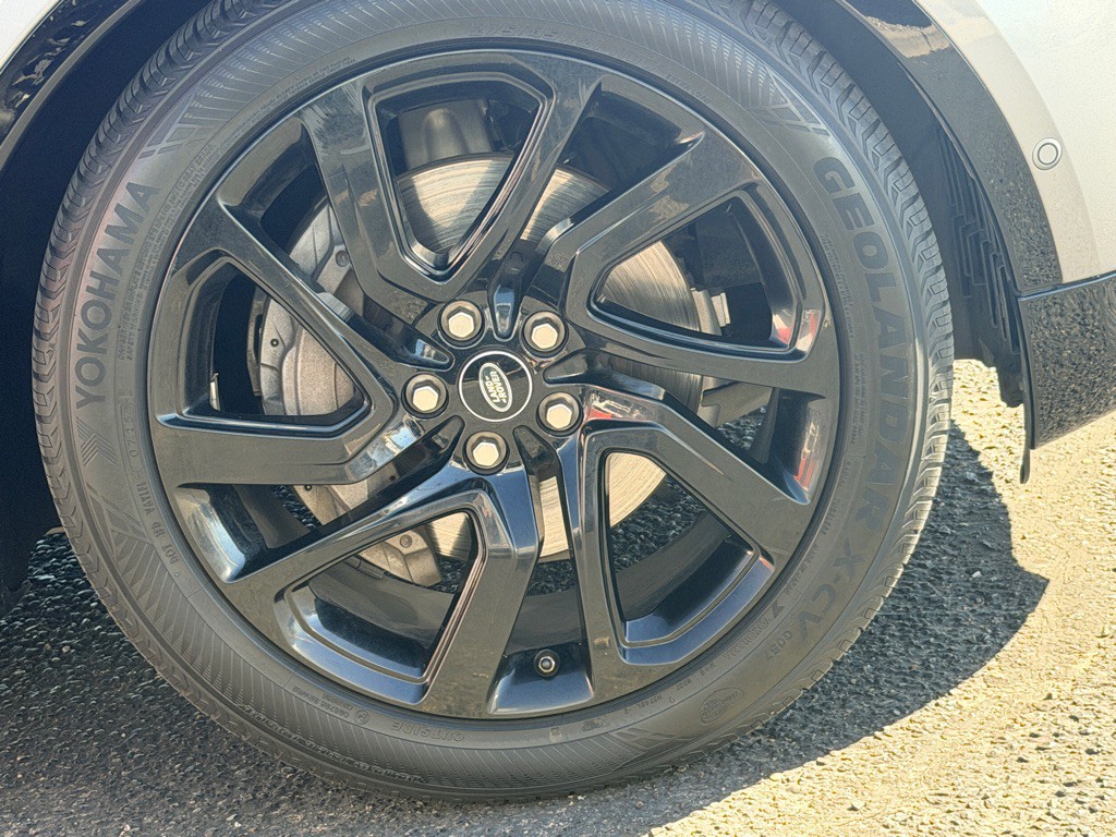 2021 Land Rover Discovery Image 48