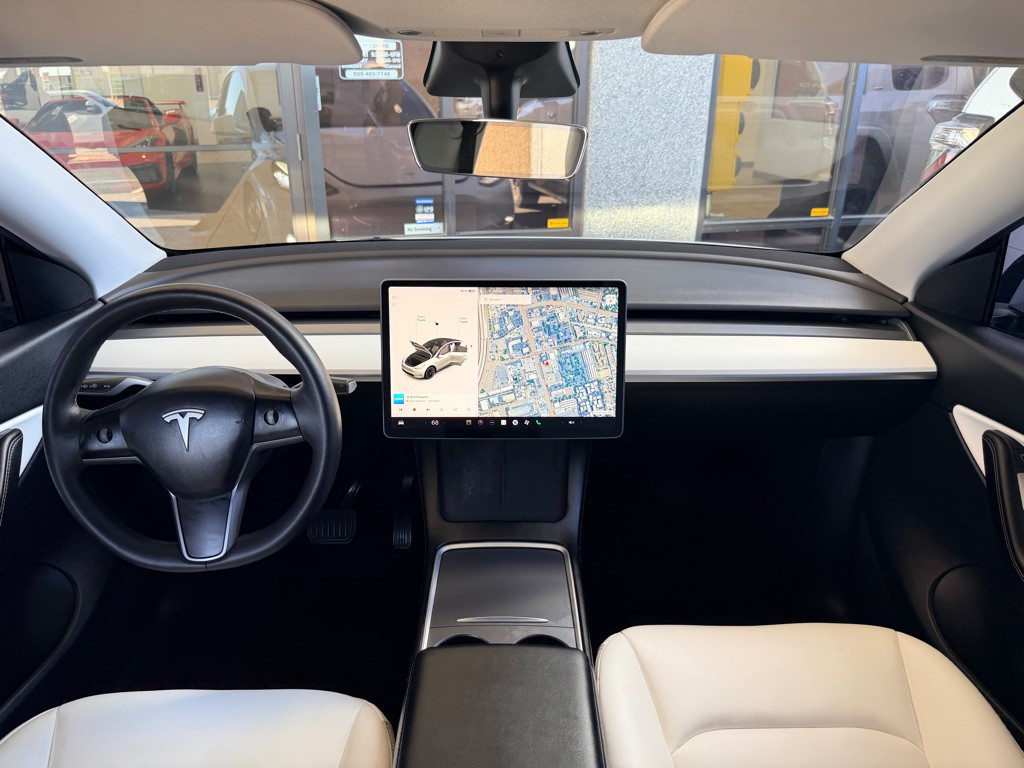 2021 Tesla Model Y Image 17