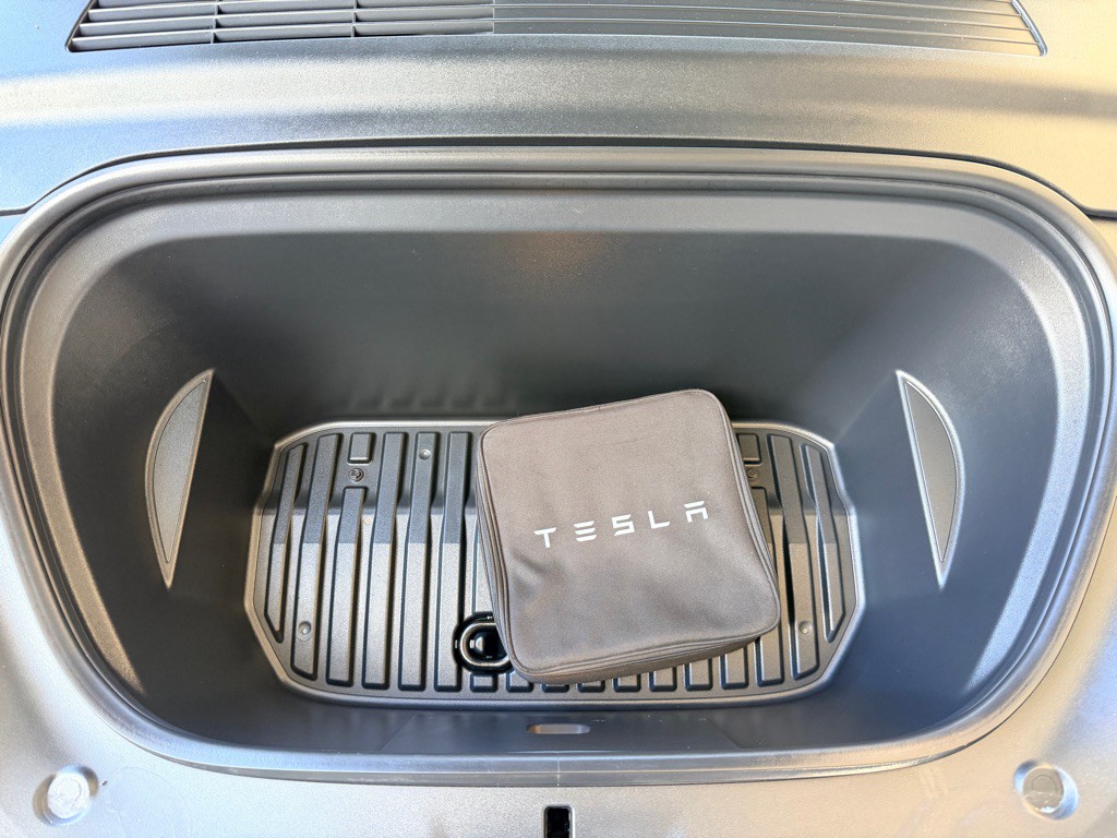 2021 Tesla Model Y Image 23