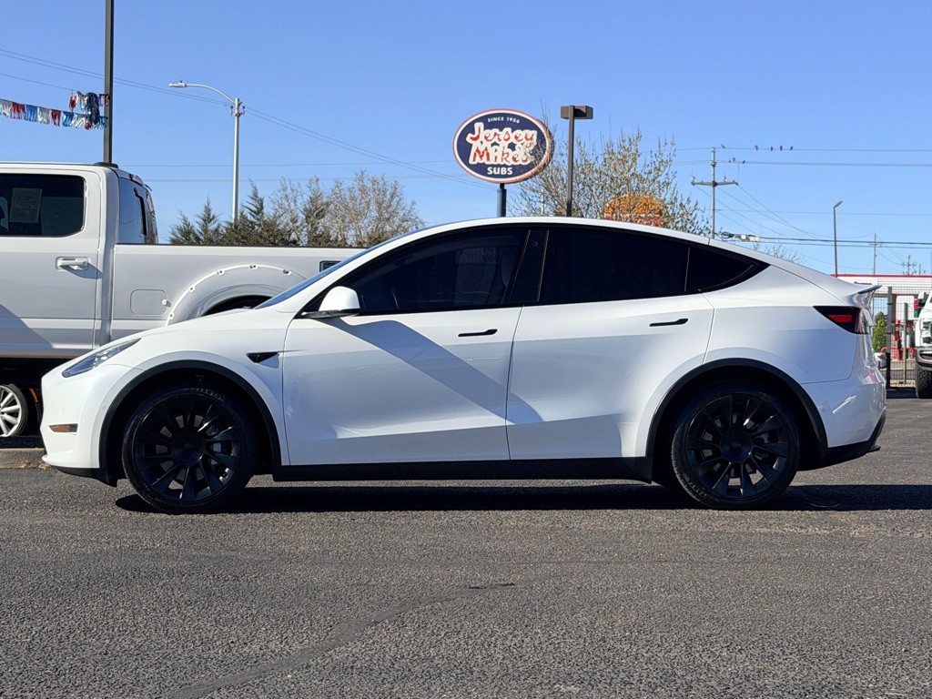 2021 Tesla Model Y Image 29