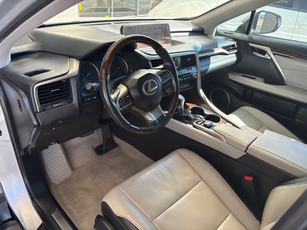 2016 Lexus RX Image 7