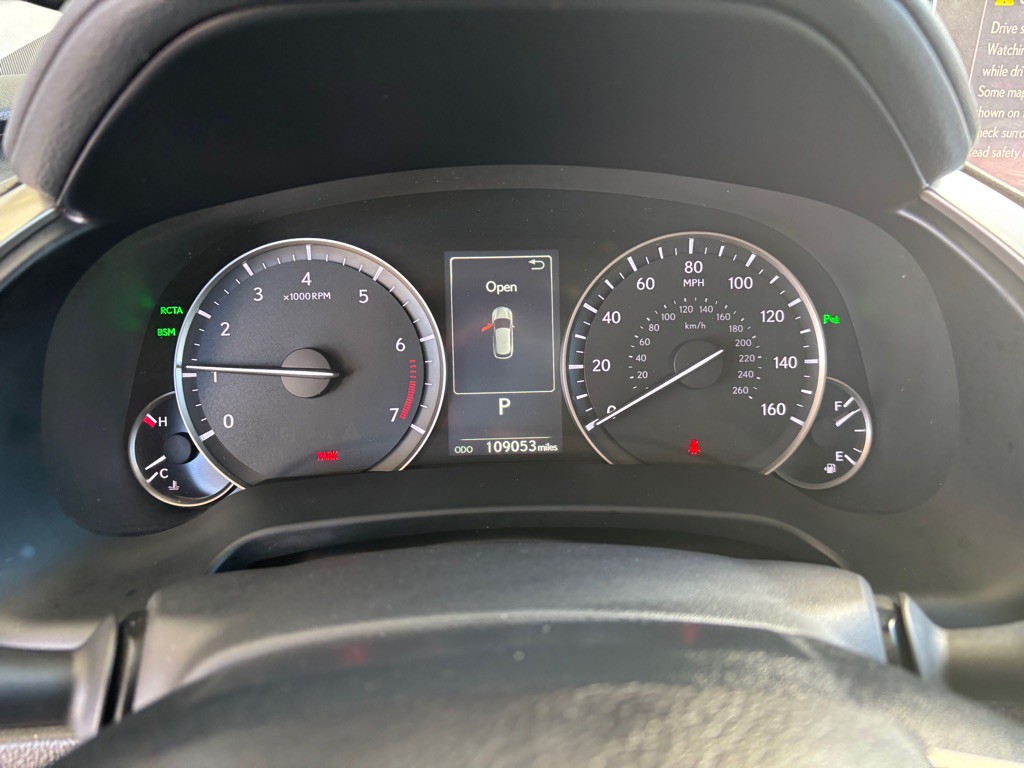 2016 Lexus RX Image 11